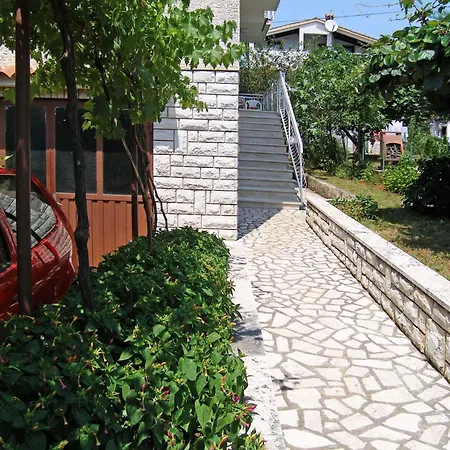 In - Istrien 38147 Apartamento Poreč
